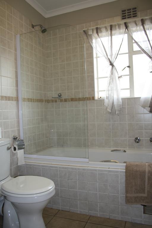 African Eagle Apartments Witfield Dış mekan fotoğraf