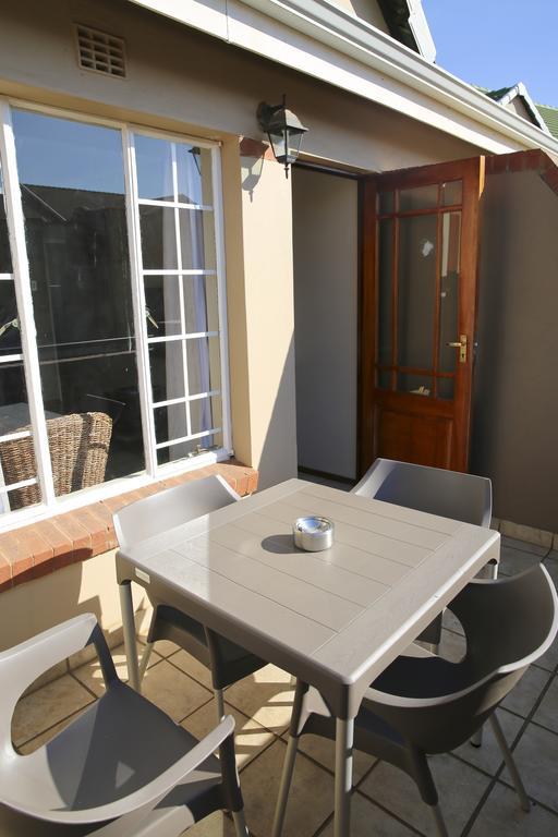 African Eagle Apartments Witfield Dış mekan fotoğraf